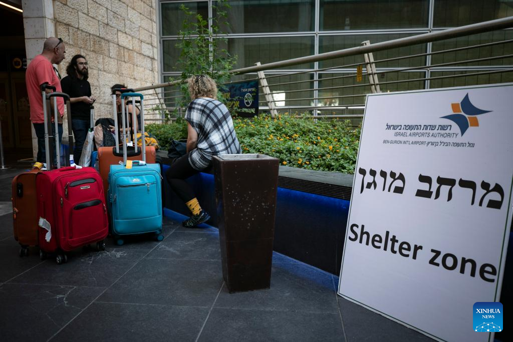 Passengers Stranded At Ben Gurion Int L Airport Near Tel Aviv Israel