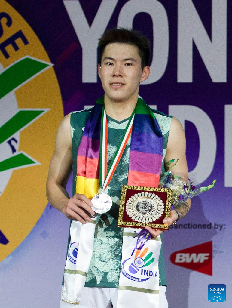 Shi, Tai crowned at badminton's India OpenXinhua