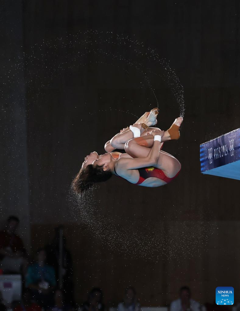 China's Chen Yuxi and Quan Hongchan secure women's synchro 10m platform