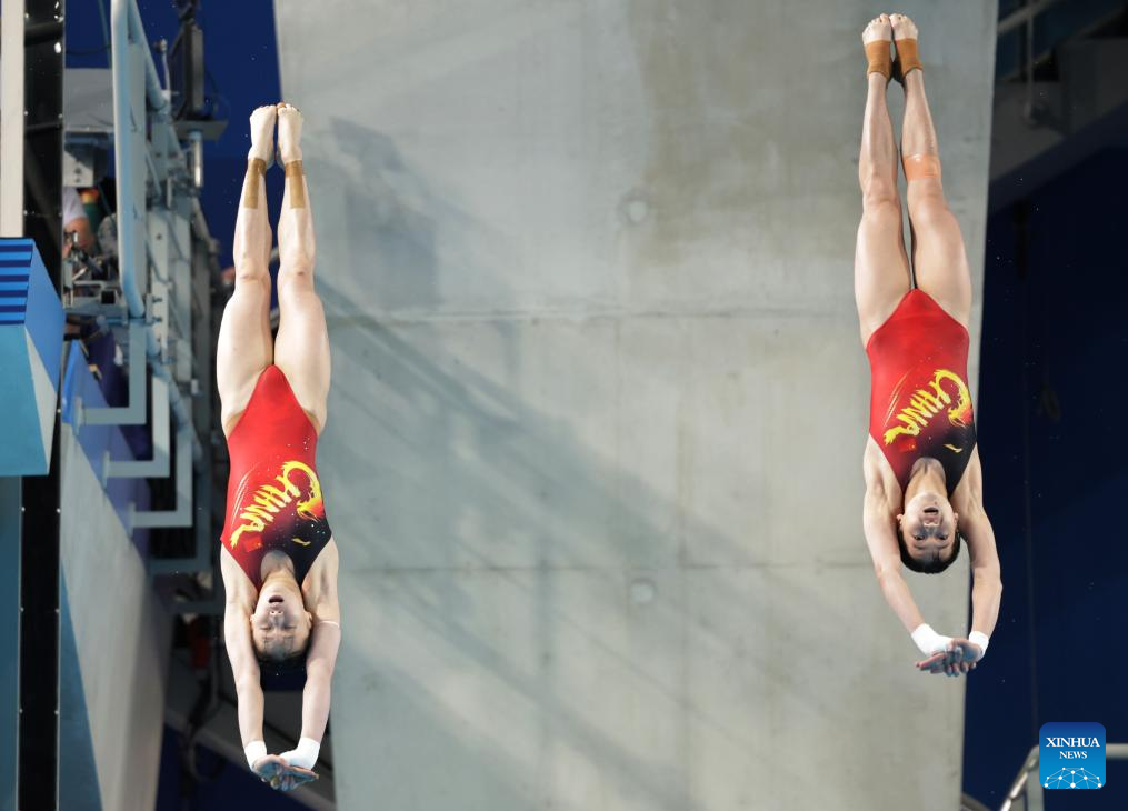 China's Chen Yuxi and Quan Hongchan secure women's synchro 10m platform