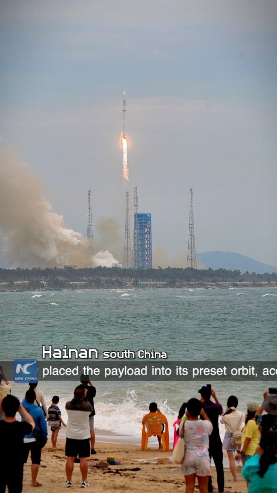 China's Long March-12 rocket launches new internet satellite group