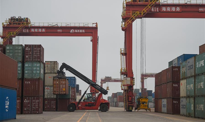 Xinhua Headlines: Hainan free trade port reaffirms China's commitment to opening up