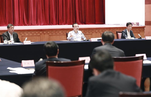 New funds should directly benefit businesses, people: Chinese premier