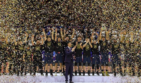 No pay cut yet for CBA giants Guangdong, says head coach Du